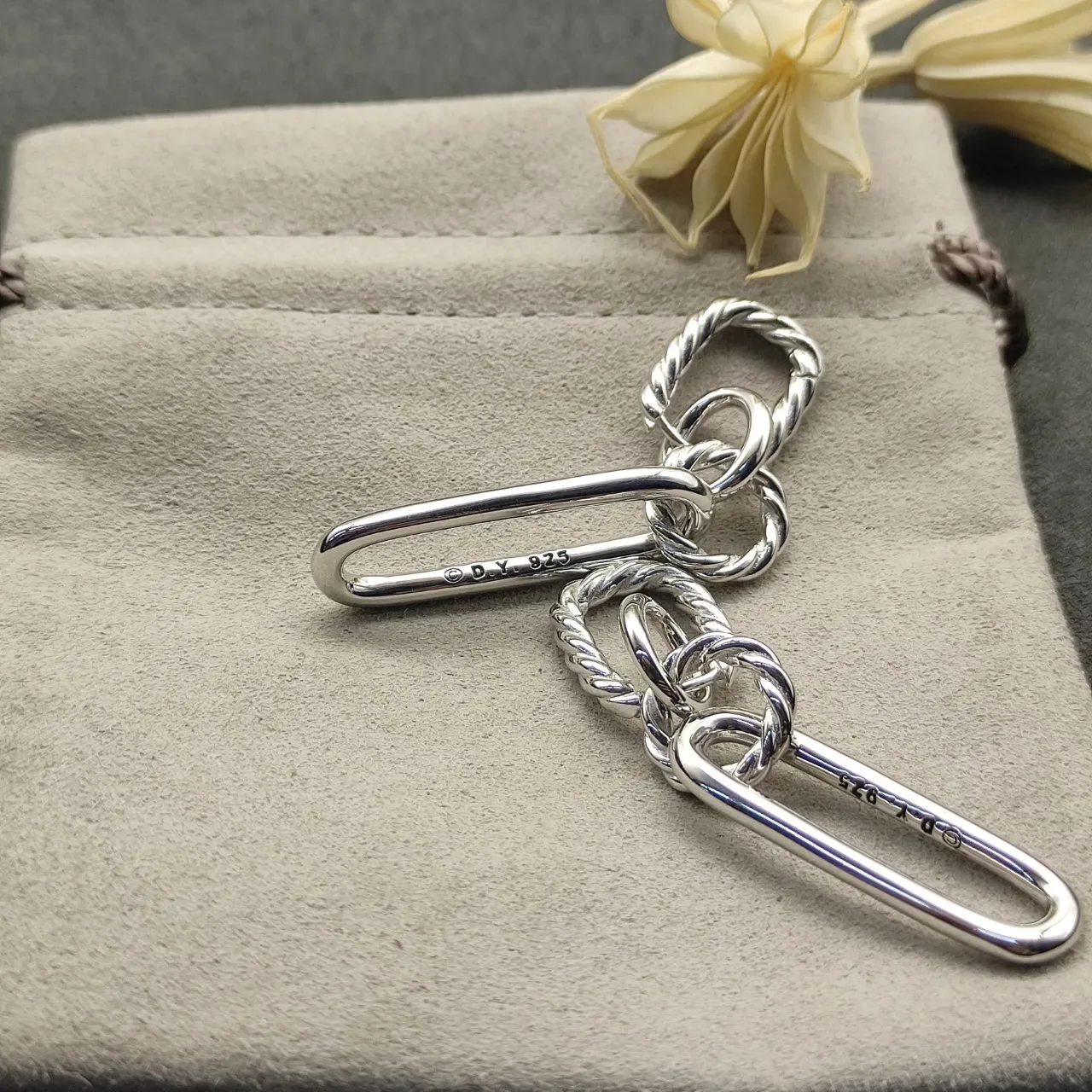 Boucles d'oreilles en argent Twisted Rope Oval Link 8
