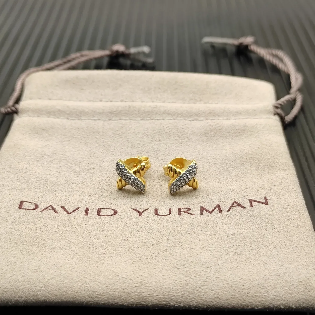 Twisted Rope Pavé Diamond X-Shaped Stud Earrings 9