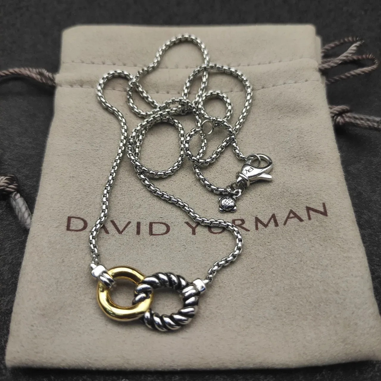 Two-Tone Interlocking Rings Pendant Necklace 5