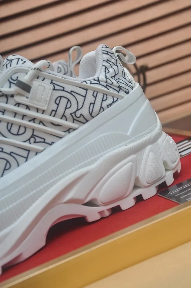 White Patterned Chunky Sole Lifestyle Sneaker 2