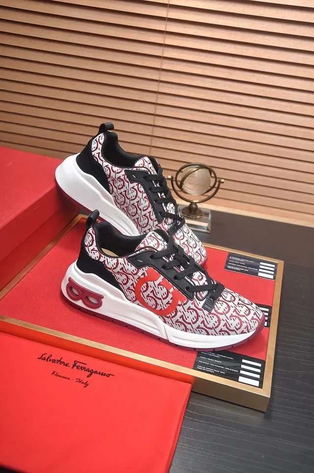 White Red Monogram-Print Textile Upper Sculpted Midsole Sneakers 6