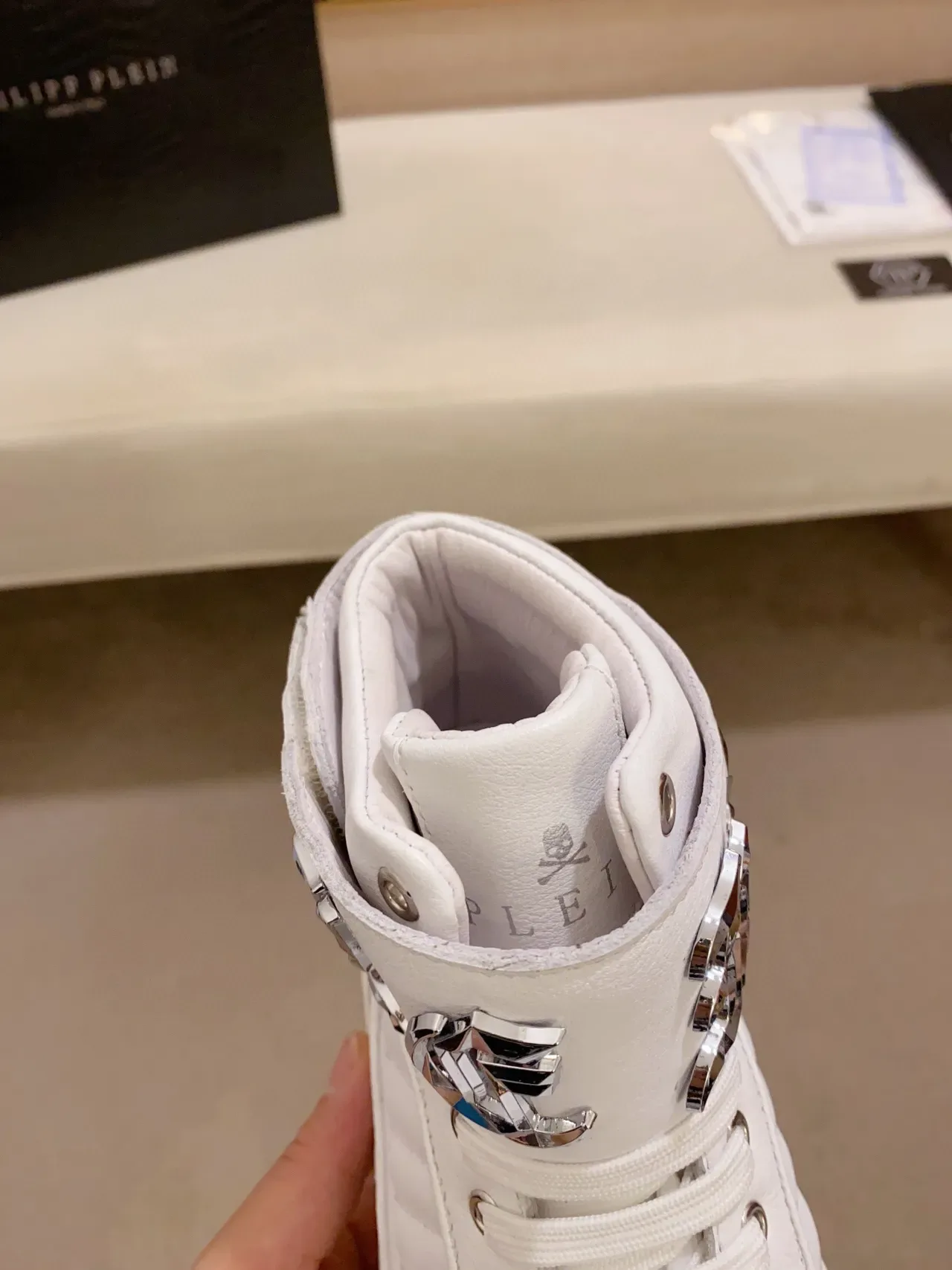 White Silver High-Top Leather-Like Upper Sneakers 5