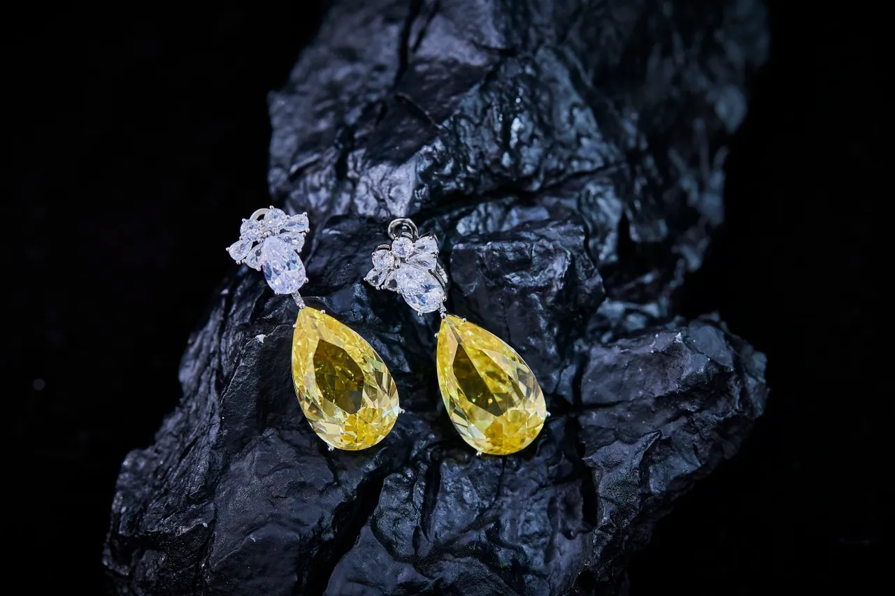 Yellow Teardrop Crystal Floral Drop Earrings 6