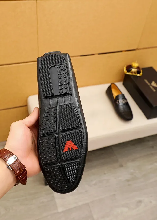 Giorgio Armani Loafer Preto Bege Couro crocodilo Embossado Fivela Águia Metal 2