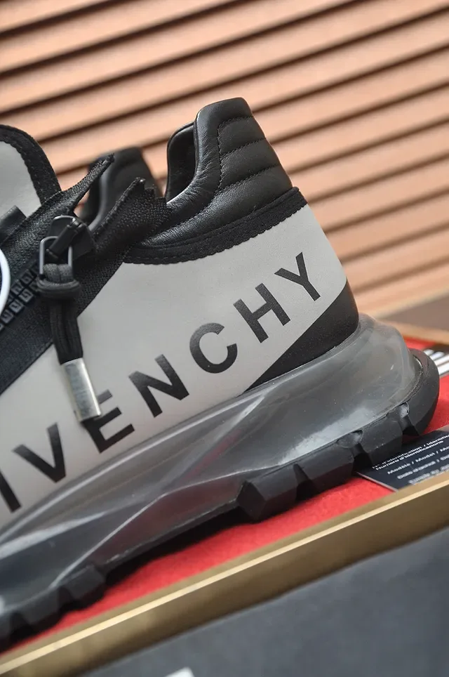 Givenchy City Sport Off-White et Noir Chaussures Lifestyle 9