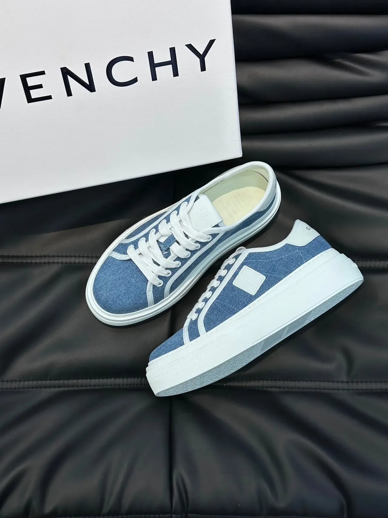 Givenchy Tênis Lifestyle Denim e Branco 2