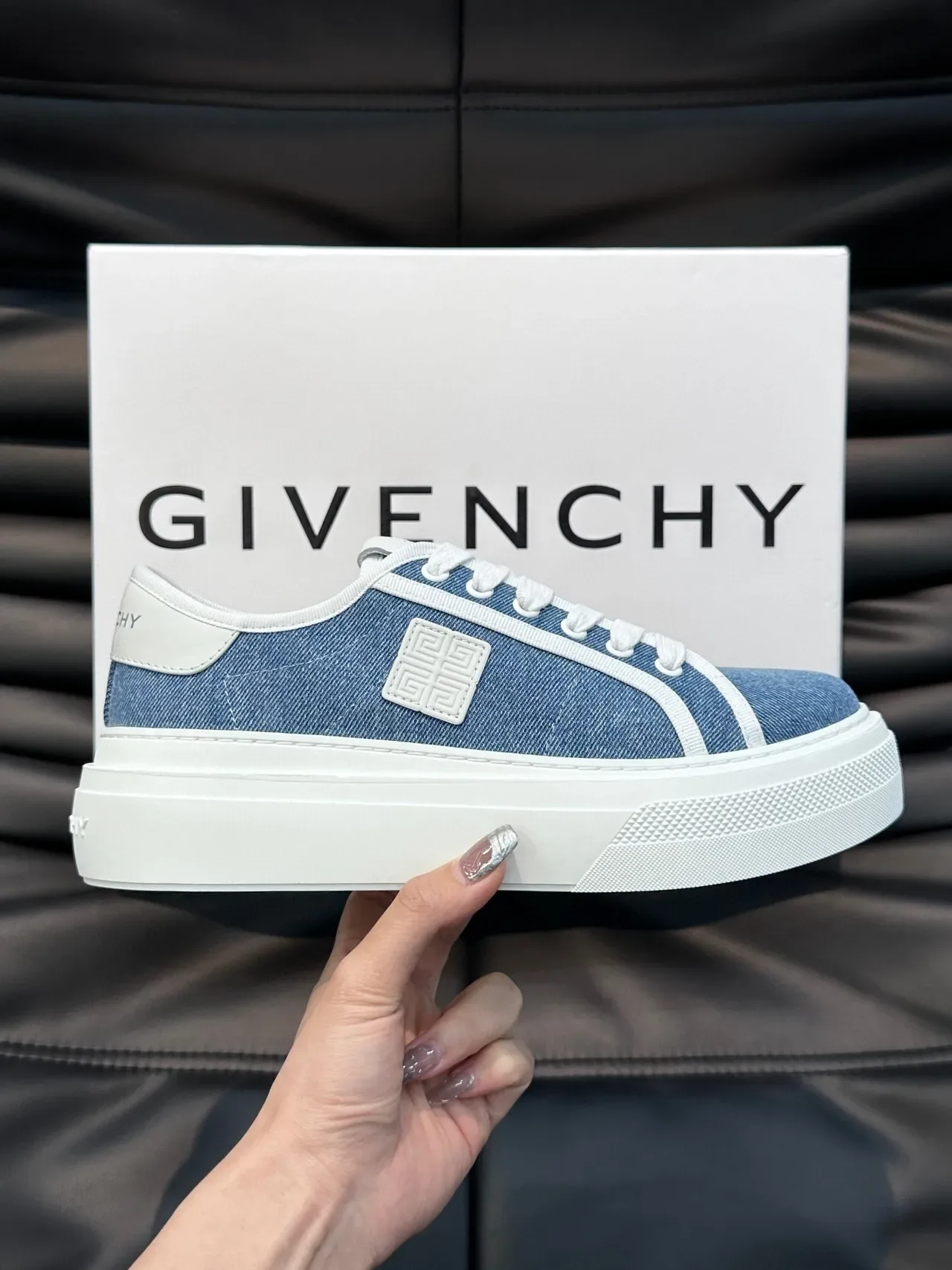 Givenchy Tênis Lifestyle Denim e Branco 4