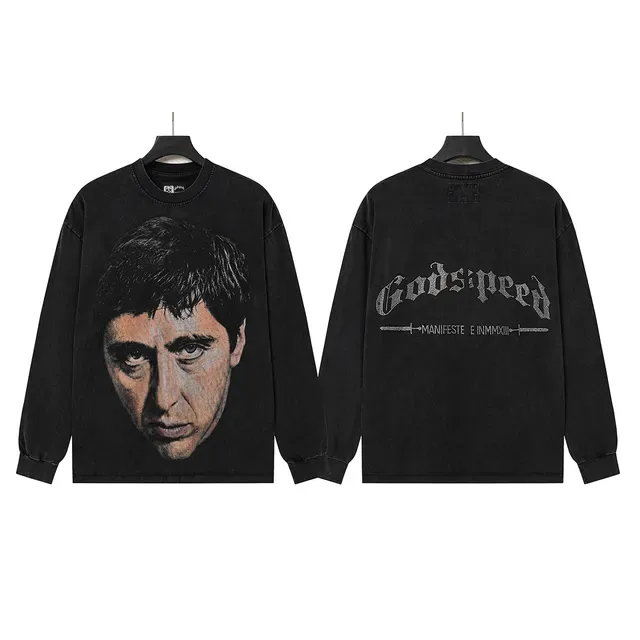 Camiseta Godspeed negro y gris lavado desgastado con gráfico de rostro fotorrealista 2