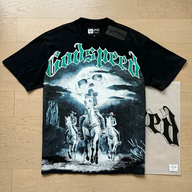 T-shirt Godspeed noir à col rond imprimé graphique 6