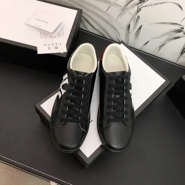 Gucci Ace New York Yankees Noir Blanc Rouge Chaussures Lifestyle 2
