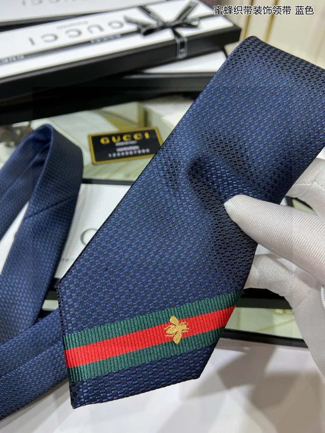 Gucci মৌমাছির মোটিফ মধুর ঘাঁটি বুনন নেভি নেকটাই 8