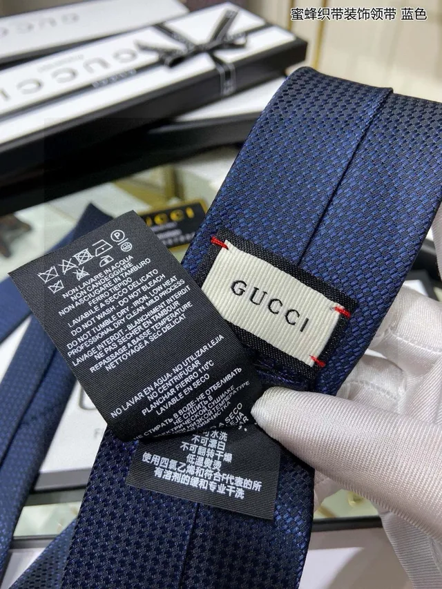Gucci মৌমাছির মোটিফ মধুর ঘাঁটি বুনন নেভি নেকটাই 9