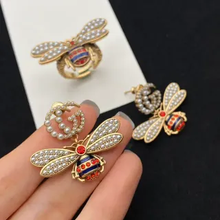 خلاخير غوتشي Bee لؤلؤي وإيمل