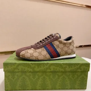 Gucci 米色棕色 Monogram 帆布麂皮覆盖生活方式运动鞋
