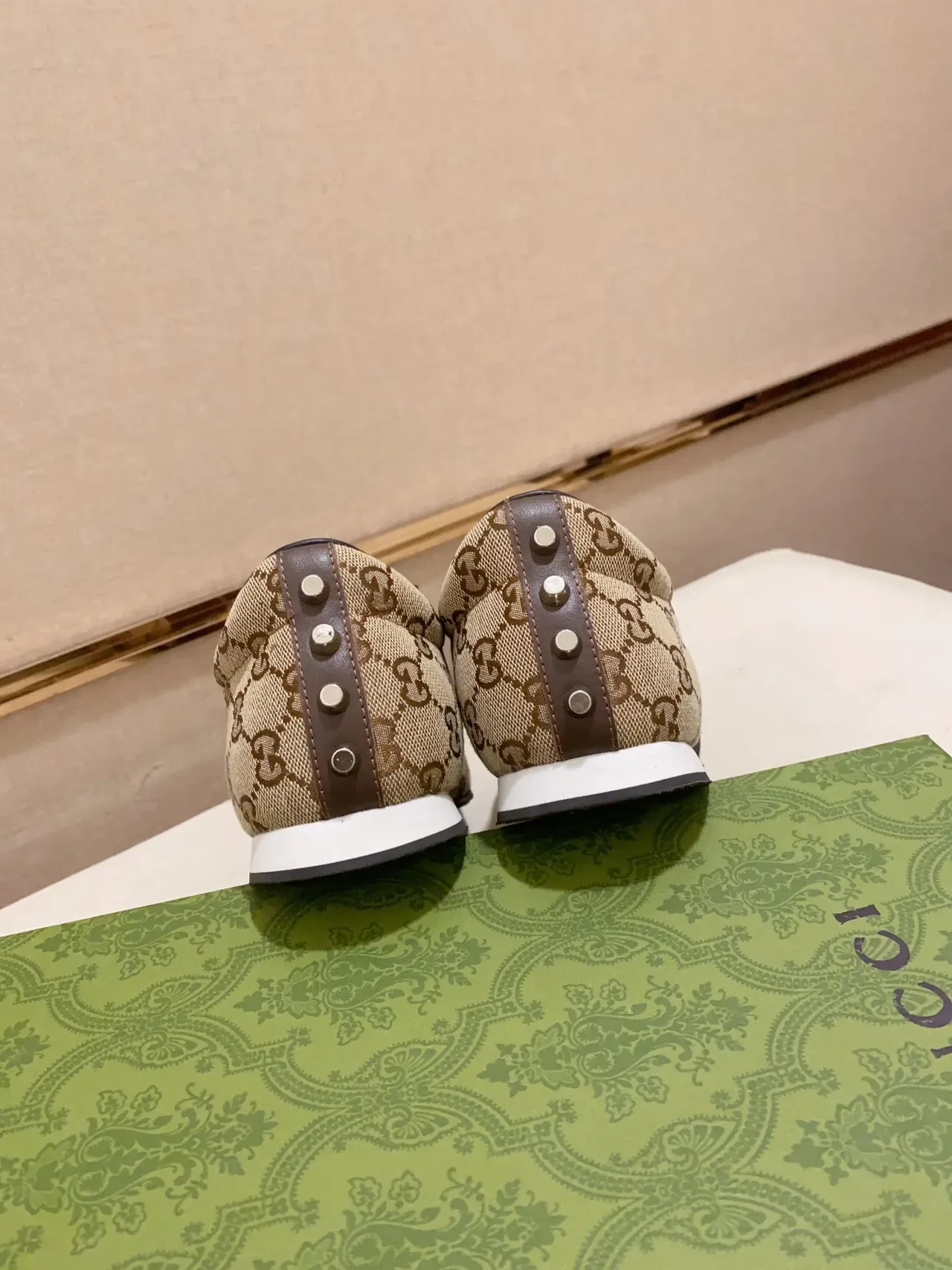 Gucci Beige Marrón Monogram Lona Ante Superposiciones Lifestyle Sneakers 3