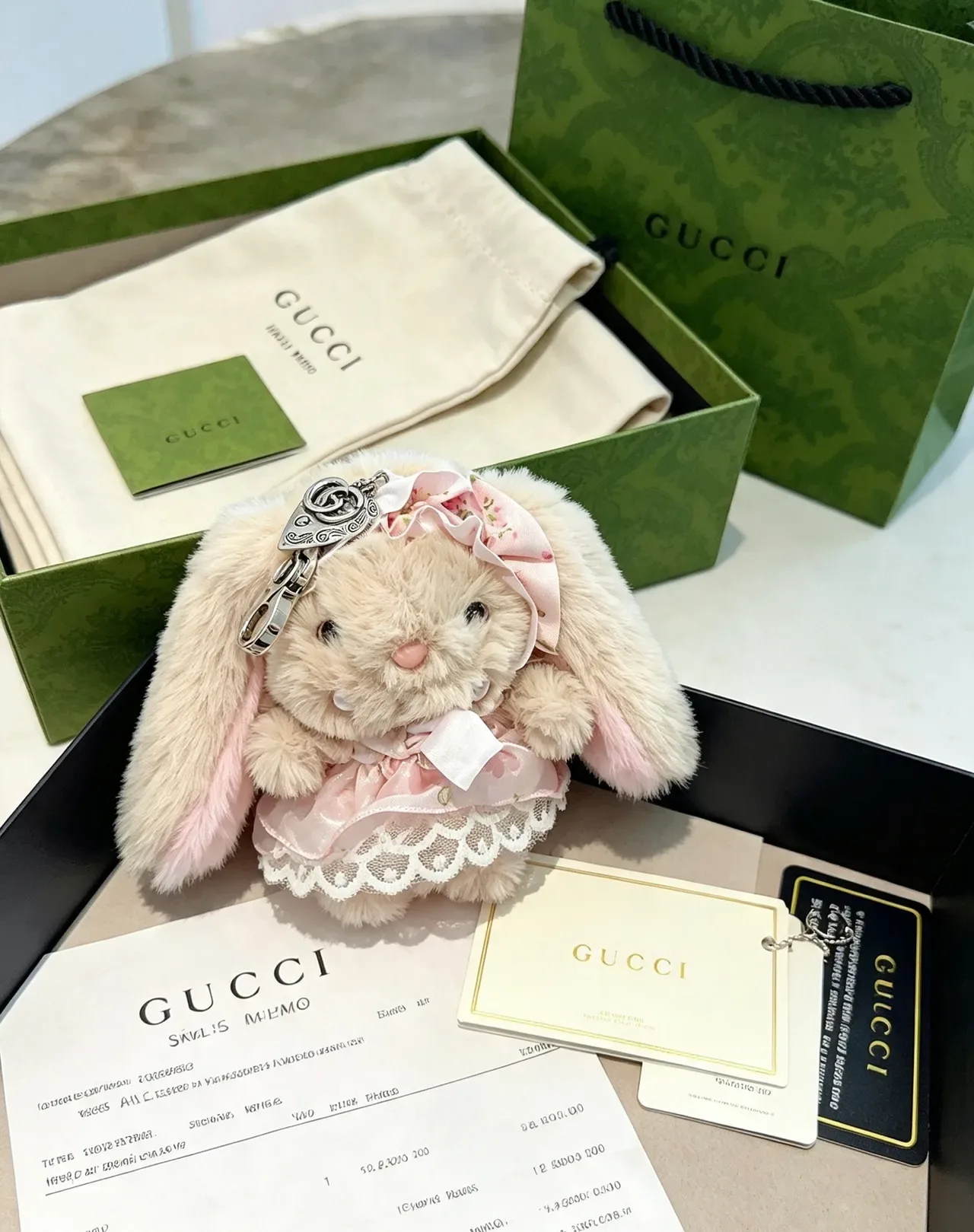 Gucci Bolso Cruzado Beige Rosa Conejo Peluche Piel Sintética 3