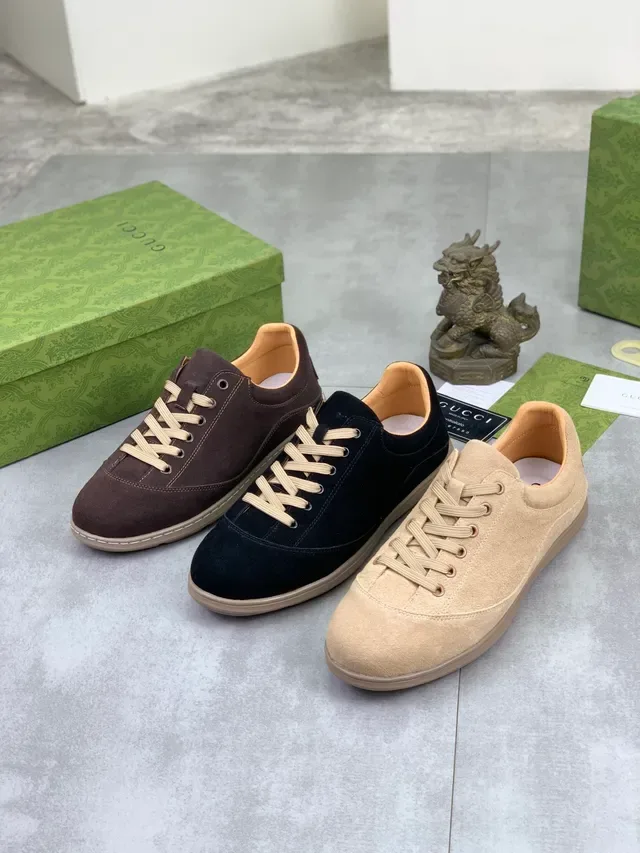 Gucci Sneakers lifestyle beige daim low top à lacets 2