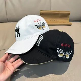 Gucci 黑白刺绣蛾子图案 NY Yankees Logo 棒球帽