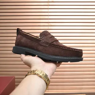 Gucci Marrón Negro Ante Superior Costura Moc-Toe Loafer
