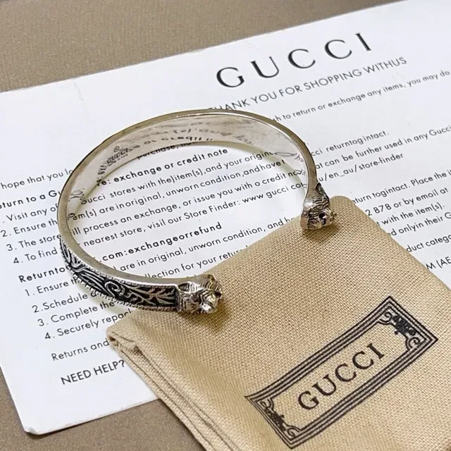 Gucci Double G Engraved Silver-Tone Cuff Bracelet 2