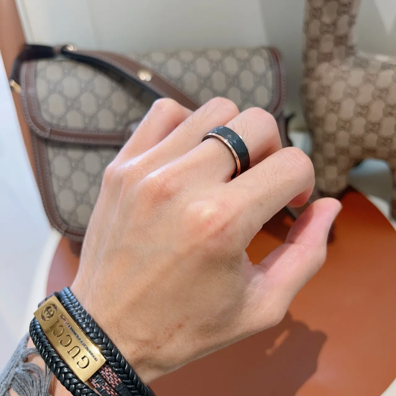 Gucci Faceted Black and Rose Gold-Tone Ring 8