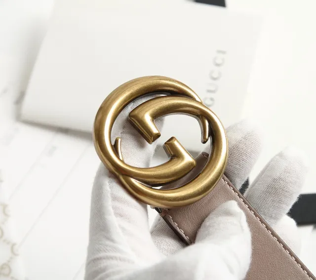 Gucci GG Marmont Beige Doré Lisse Interlocking G Boucle Ceinture en cuir 5
