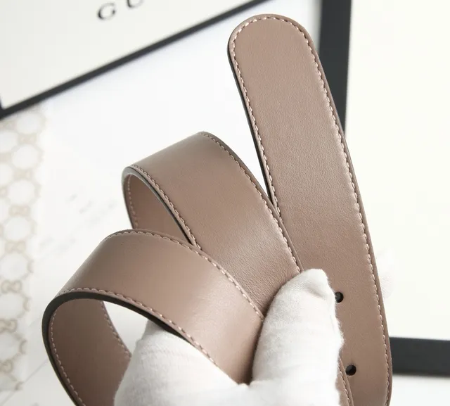 Gucci GG Marmont Beige Doré Lisse Interlocking G Boucle Ceinture en cuir 8
