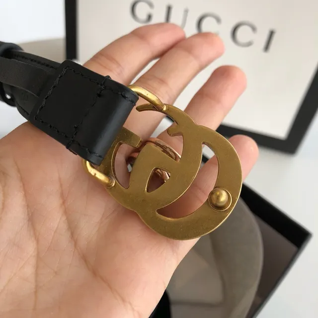 Gucci GG Marmont Noir Doré Boucle Interlocking G Ceinture en Cuir 2