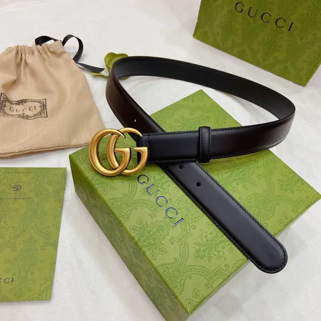 Gucci GG Marmont Black Gold Interlocking G Buckle Smooth Leather Belt 4