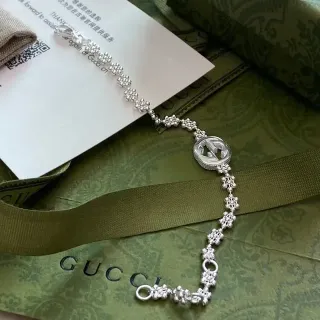 Gucci GG Marmont Floral-Link Interlocking G Pulsera Plateada