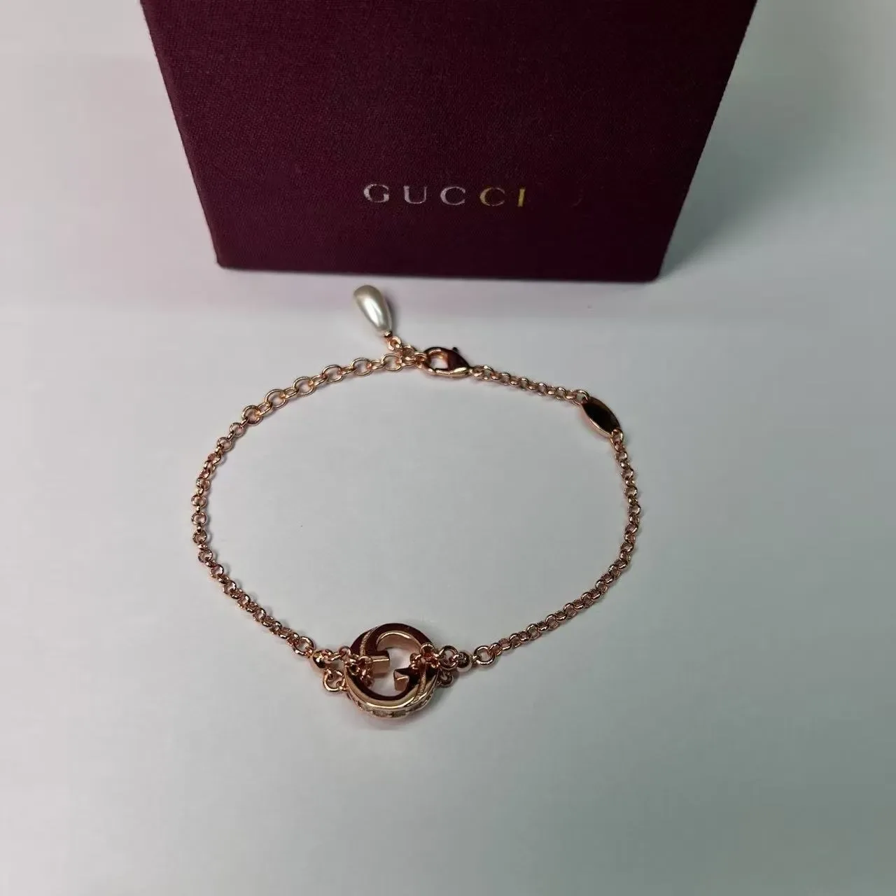 Gucci GG Marmont Bracelet Cristal et Perle Doré 2