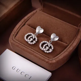 Gucci GG Marmont Interlocking G Brincos com Coração de Cristal Gota