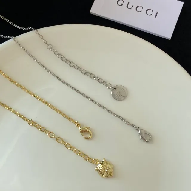Gucci GG Marmont Interlocking G Pendant Necklace 2