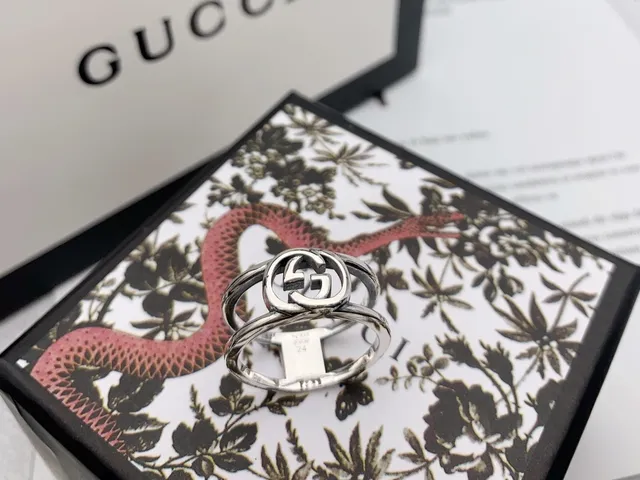Gucci GG Marmont Interlocking G Silver Rings 6