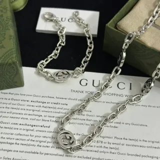 Gucci GG Marmont Interlocking G سوار سلسلة بلون فضي
