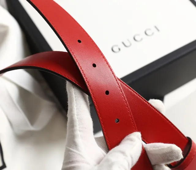 Gucci GG Marmont Red Gold Interlocking G Buckle Smooth Leather Belt 4