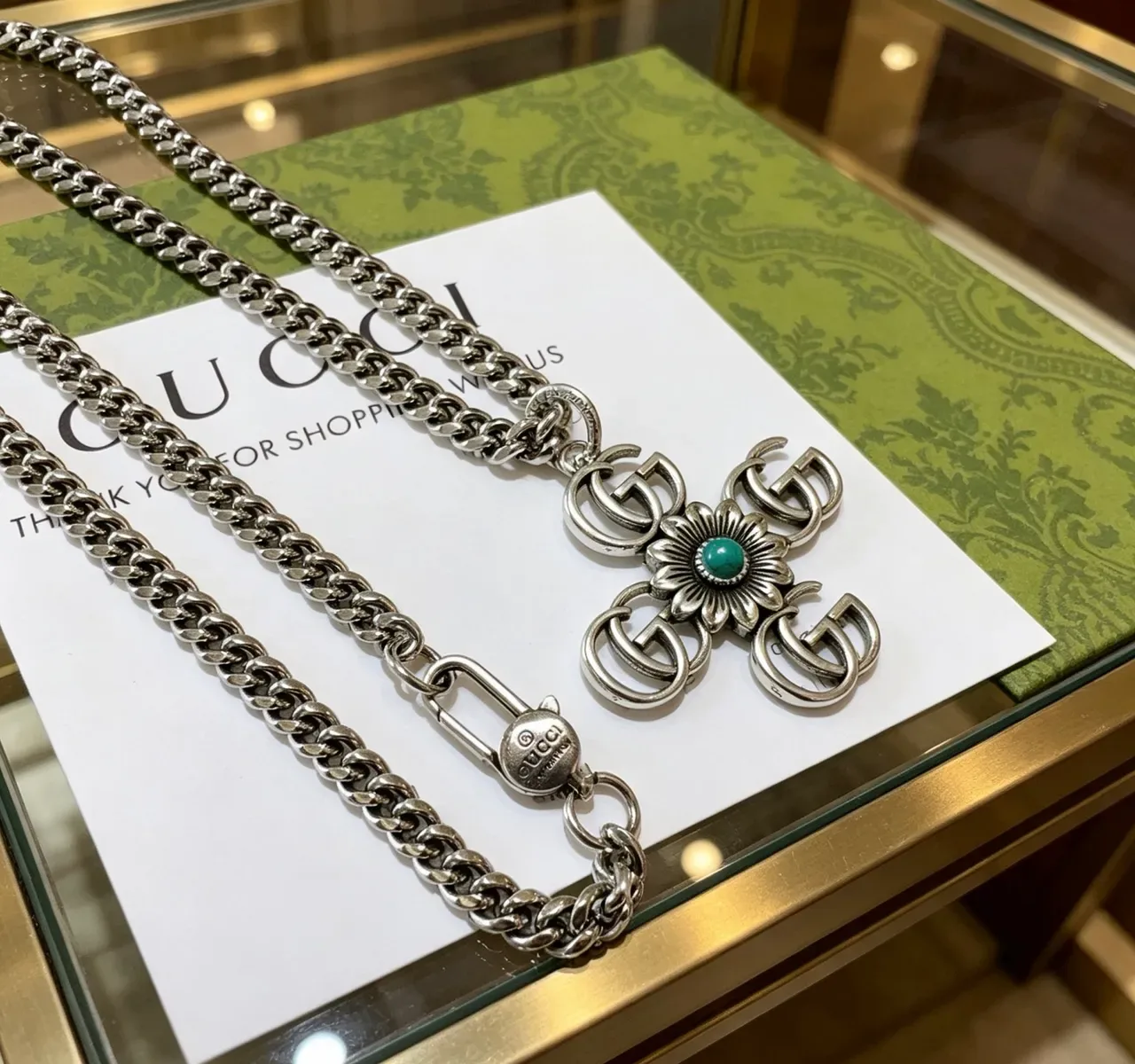 Collier Gucci GG Marmont Argent Bleu Chaîne Curb Chunky Pendentif Croix 2