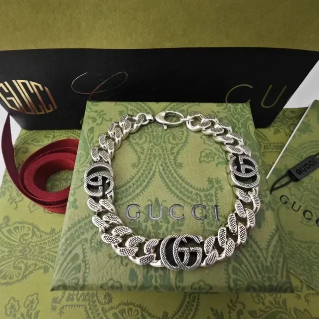 Gucci GG Marmont Verde Prata Curb-Link Chain Motivo G Logo Interlocking Pulseira 5