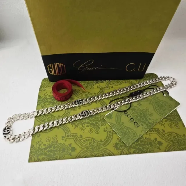 Gucci GG Marmont Verde Prata Curb-Link Chain Motivo G Logo Interlocking Pulseira 6