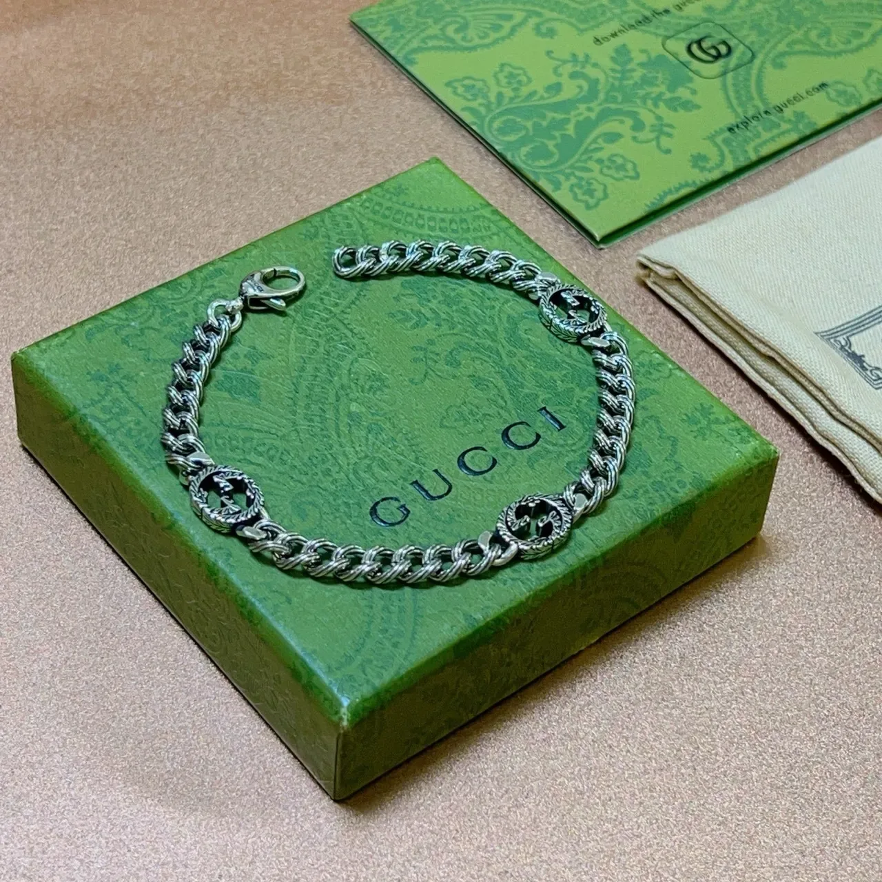 Gucci GG Marmont Silver Twisted Curb Chain Interlocking G Medallions Bracelet 5