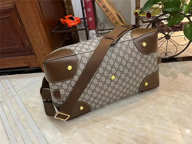 Gucci GG Supreme Gray and Black Duffle Bag 5
