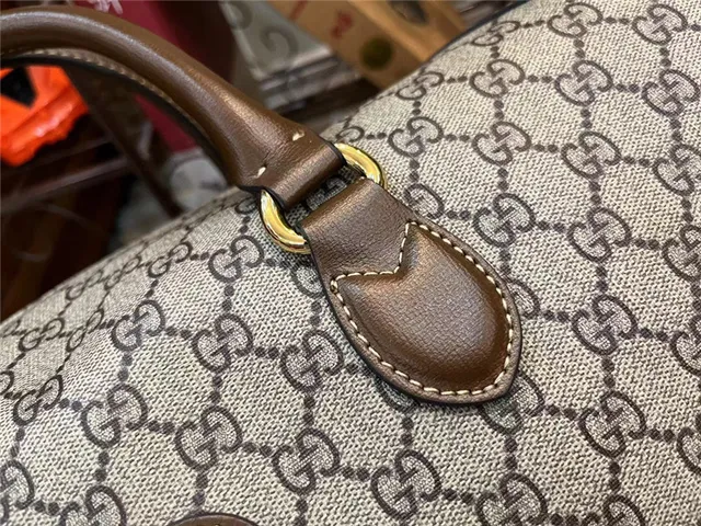 Gucci GG Supreme Gray and Black Duffle Bag 6