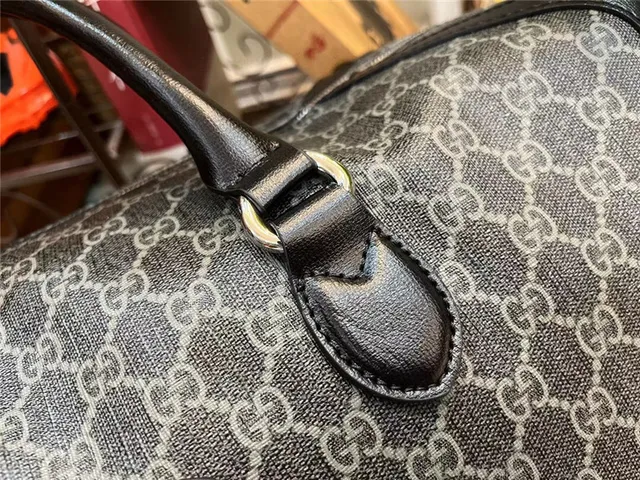 Gucci GG Supreme Gray and Black Duffle Bag 15