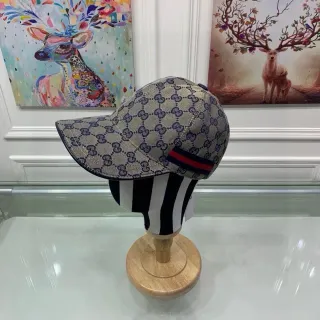 Gucci GG Supreme Monogram Web Stripe 棒球帽