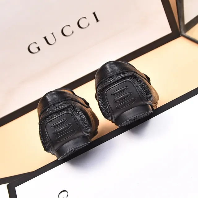 Gucci Horsebit 1955 Black Pebbled Leather Web Stripe Loafers 9