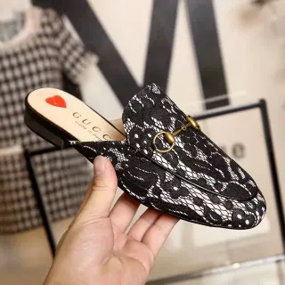 Gucci Horsebit 1955 黑白蕾丝叠加扣乐福鞋