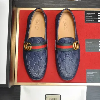 Gucci Horsebit 1955 নীল এমবসড GG লোফার
