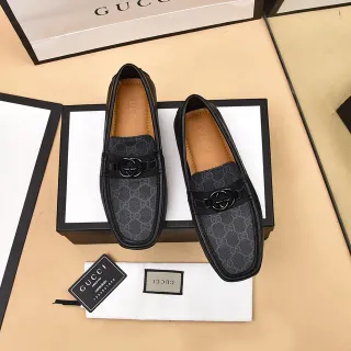 Gucci Horsebit 1955 GG Monogram Canvas و جلد أسود لوفرز