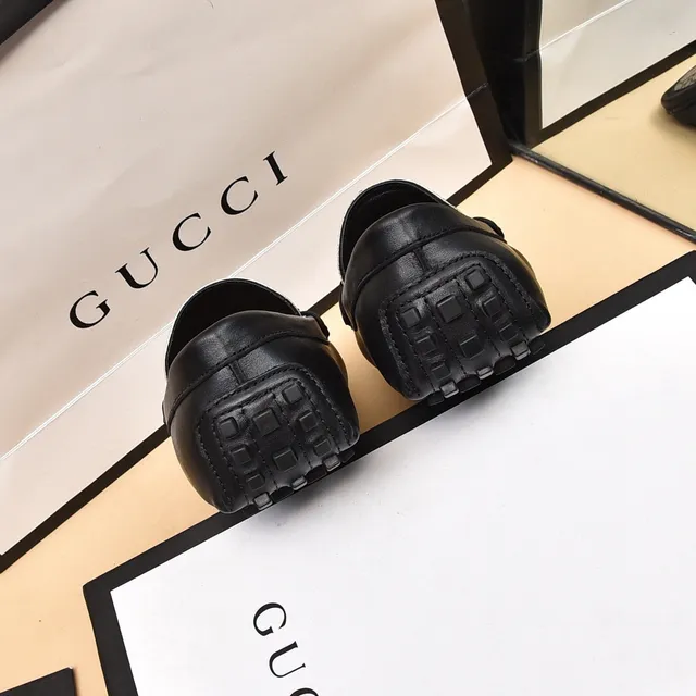 Gucci Horsebit 1955 GG Monogram Canvas 和黑色皮革乐福鞋 3