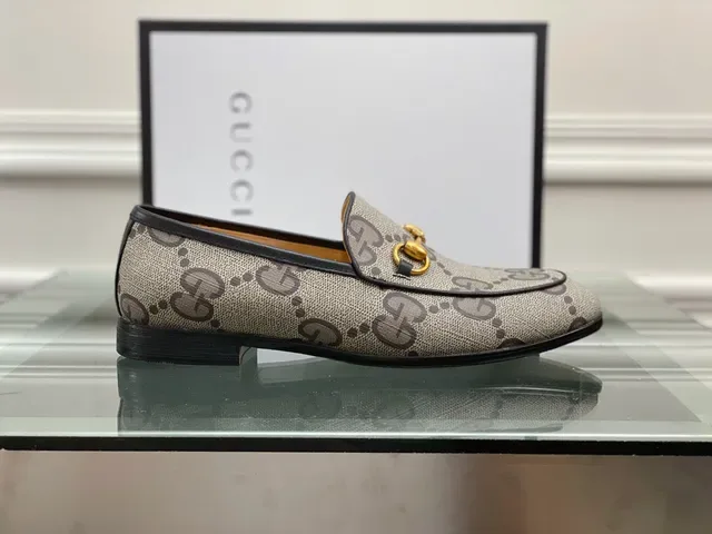 Gucci Horsebit 1955 GG Supreme Bege Loafers 9